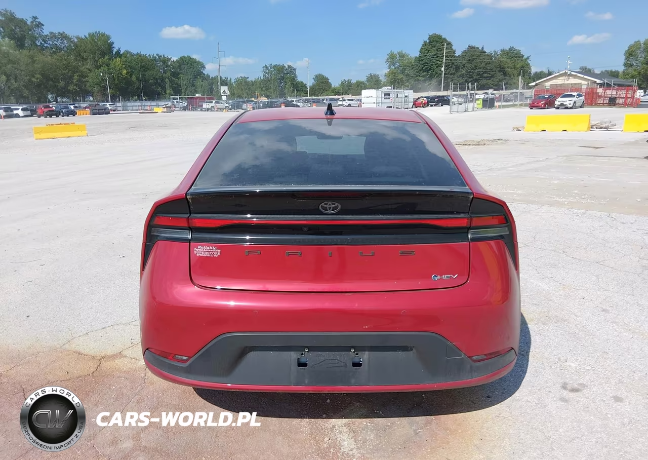 2026 Toyota Prius Le Awd-E VIN:JTDADABU1T3033669 - 16
