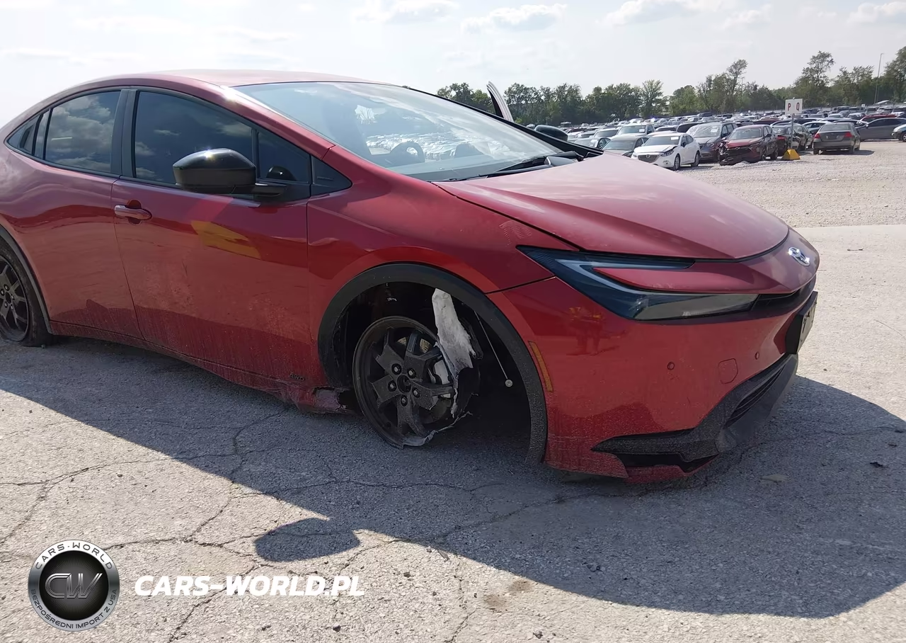 2026 Toyota Prius Le Awd-E VIN:JTDADABU1T3033669 - 6
