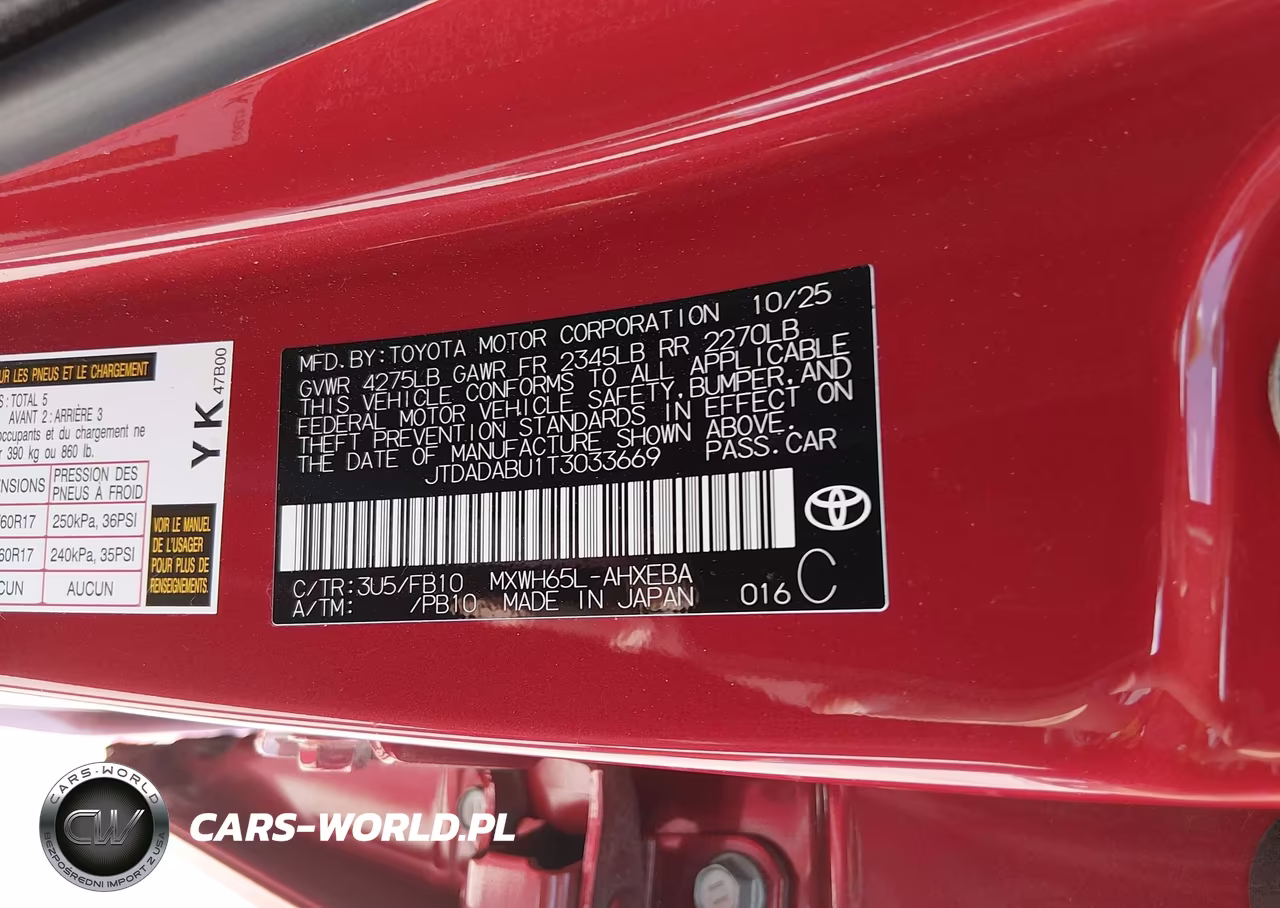 2026 Toyota Prius Le Awd-E VIN:JTDADABU1T3033669 - 9