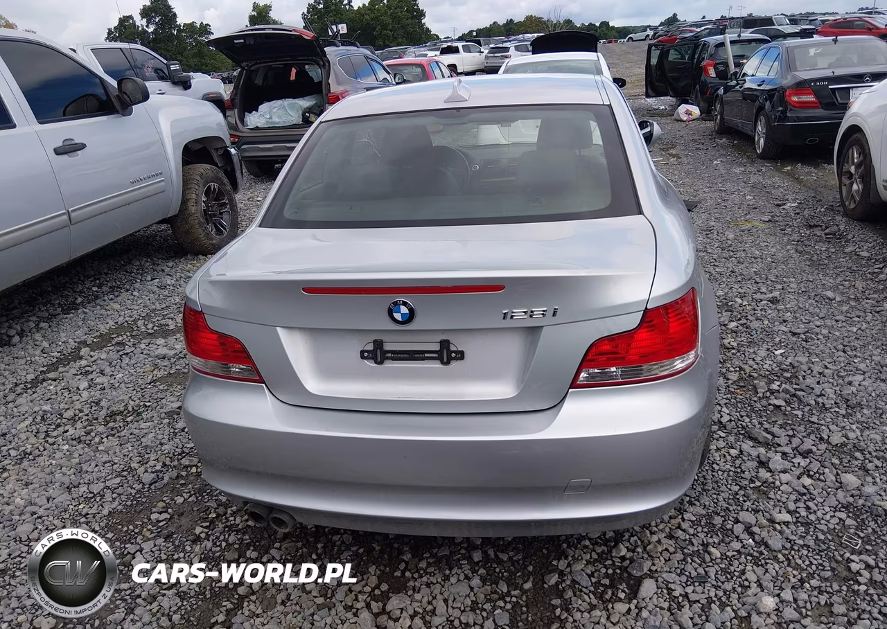 2011 BMW 128I VIN:WBAUP9C50BVL89671 - 16
