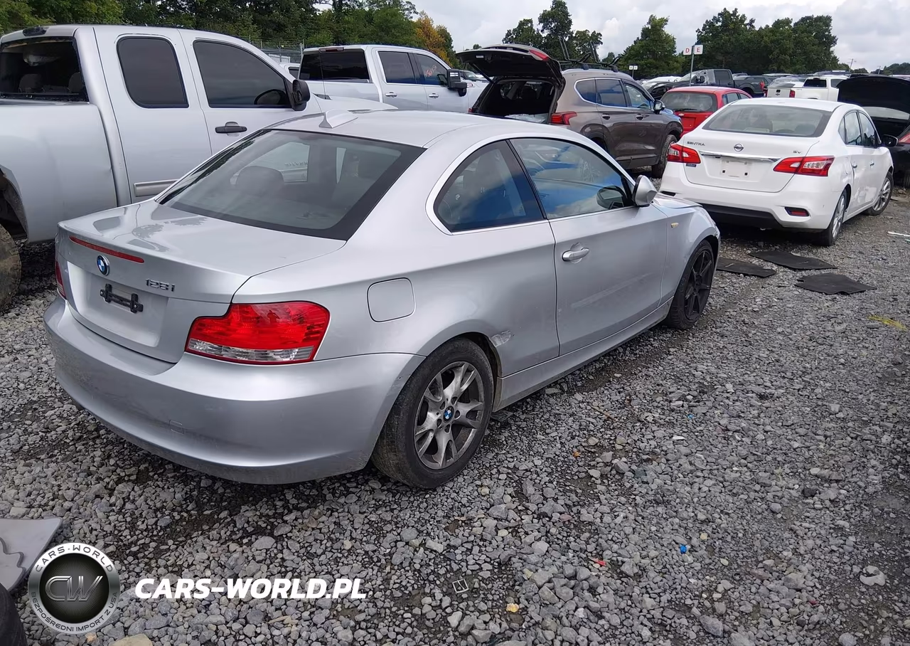2011 BMW 128I VIN:WBAUP9C50BVL89671 - 4