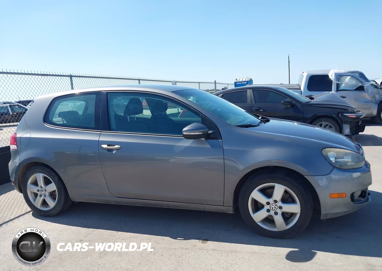 2010 Volkswagen Golf 2-Door VIN:WVWAA7AJ4AW293305 - 14