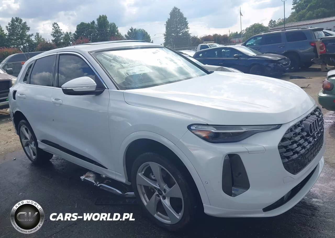 2025 Audi All-New Q5 Premium Plus Tfsi Quattro S Tronic VIN:WA12AAGU1S2041663 - 14