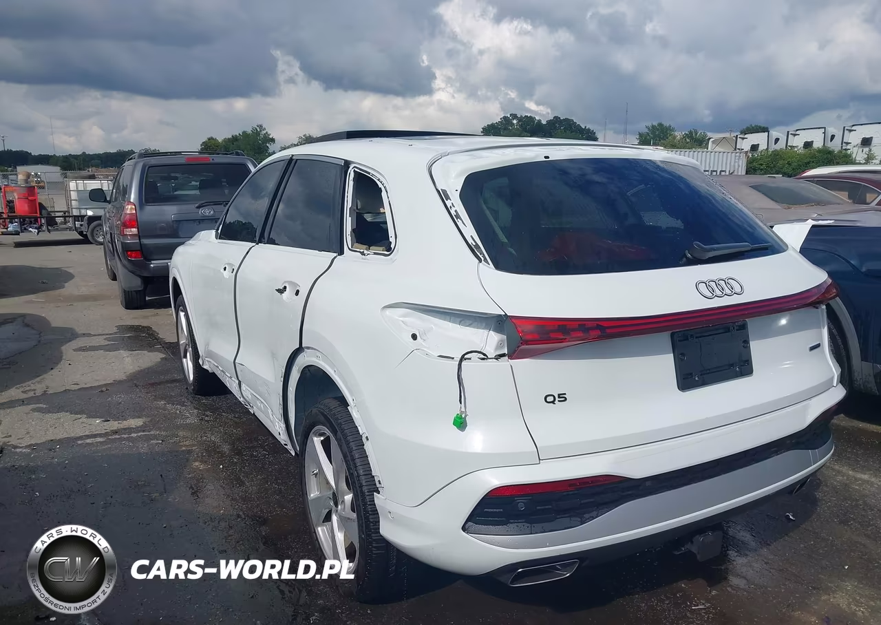 2025 Audi All-New Q5 Premium Plus Tfsi Quattro S Tronic VIN:WA12AAGU1S2041663 - 3