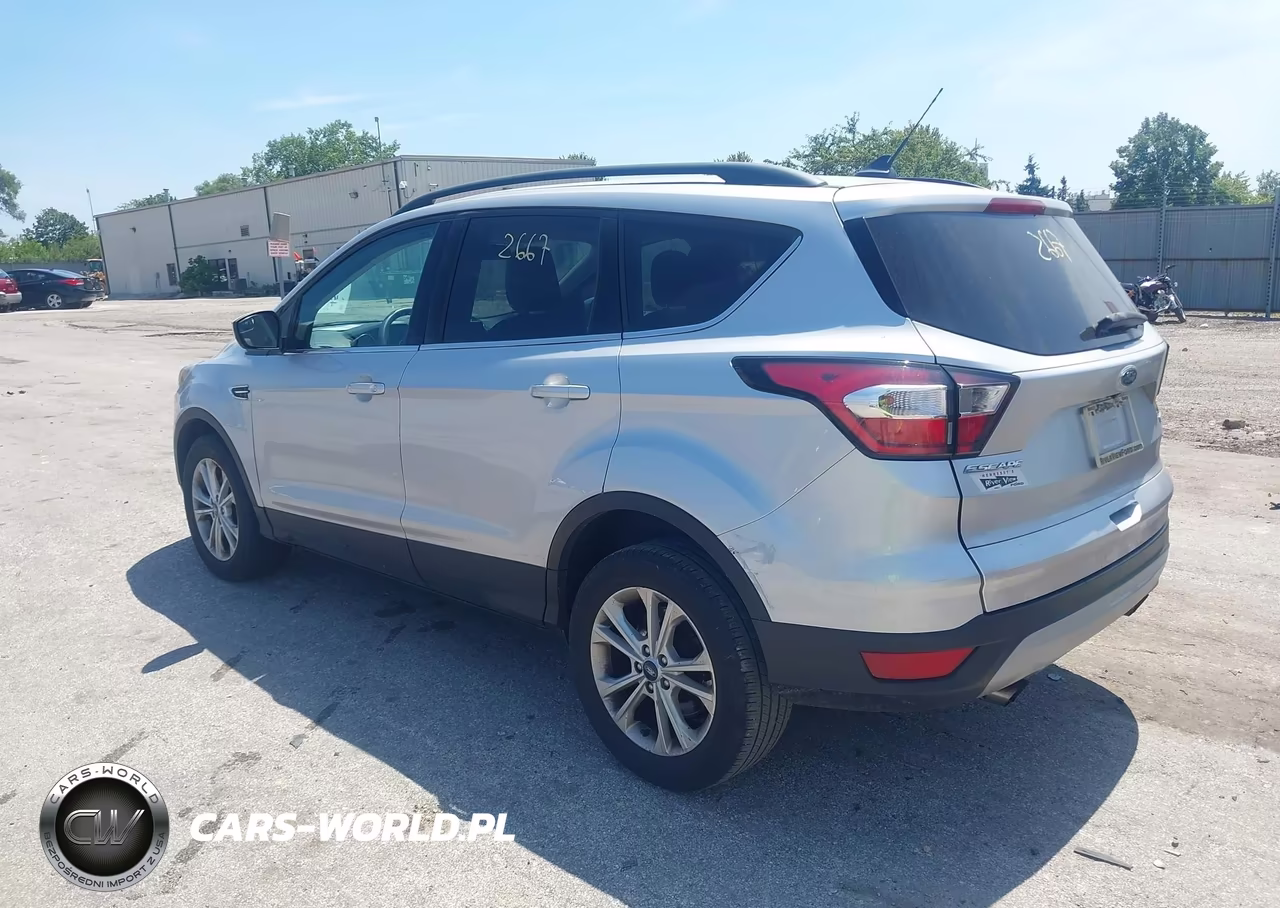 2018 Ford Escape Se VIN:1FMCU0GD5JUD00343 - 3