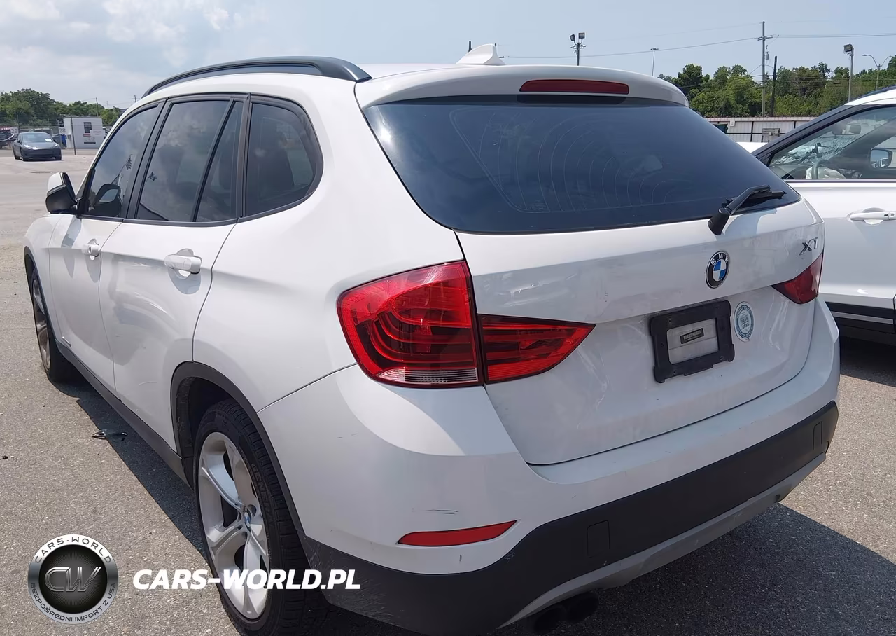 2014 BMW X1 xDrive35I VIN:WBAVM5C5XEVV93162 - 3