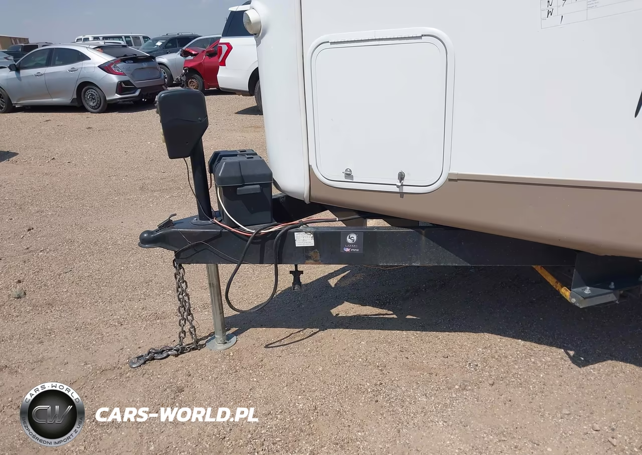 2016 Flagstaff V-Lite 35' Bumper Pull VIN:4X4TFLF24G1869530 - 10