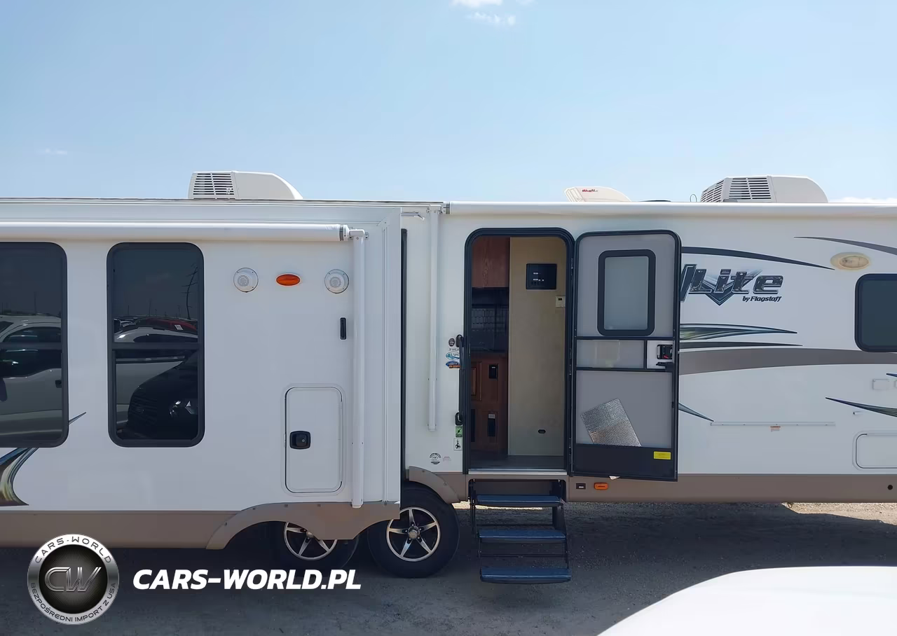 2016 Flagstaff V-Lite 35' Bumper Pull VIN:4X4TFLF24G1869530 - 7