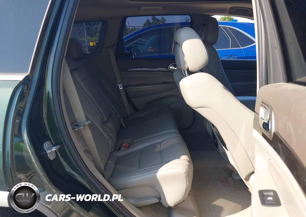 2011 Jeep Grand Cherokee Laredo VIN:1J4RR4GG0BC590235 - 8