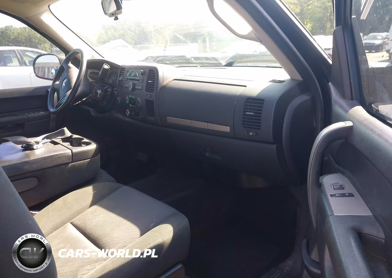 2010 Chevrolet Silverado 1500 Lt VIN:1GCSKSE37AZ290767 - 5