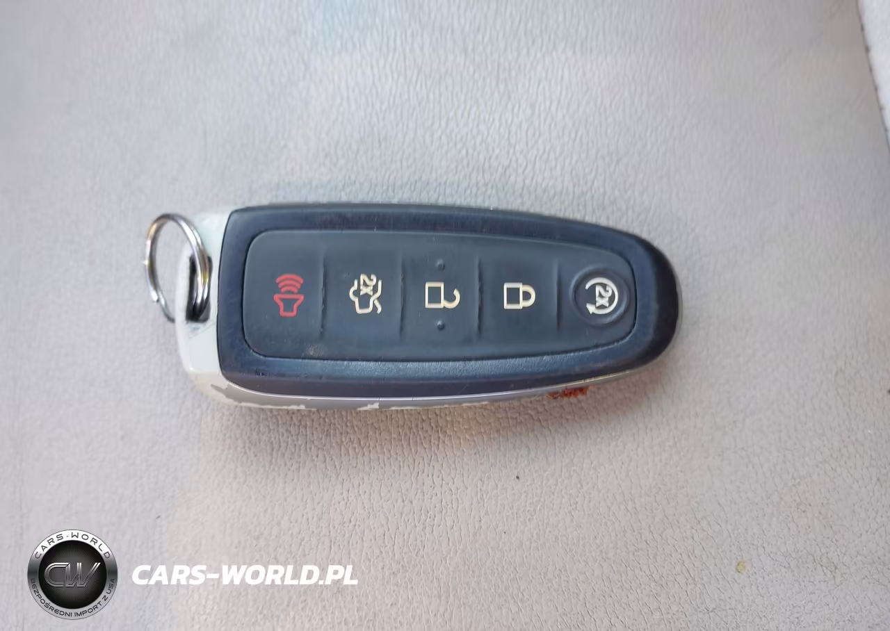 2019 Ford Escape Titanium VIN:1FMCU9J99KUC30288 - 11