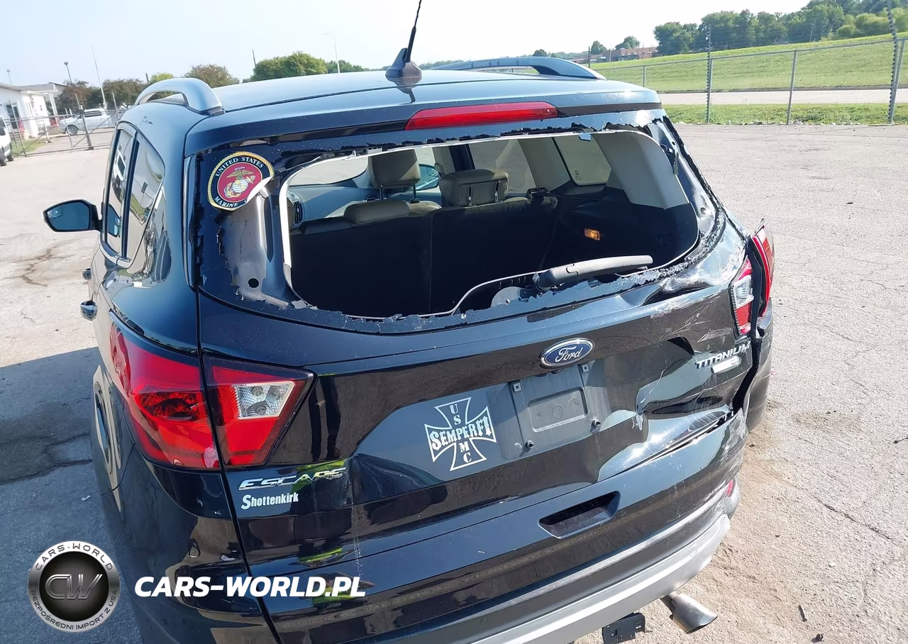 2019 Ford Escape Titanium VIN:1FMCU9J99KUC30288 - 6