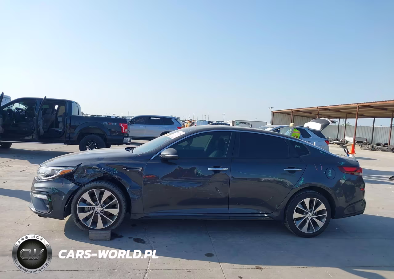 2019 Kia Optima S VIN:5XXGT4L35KG283905 - 14