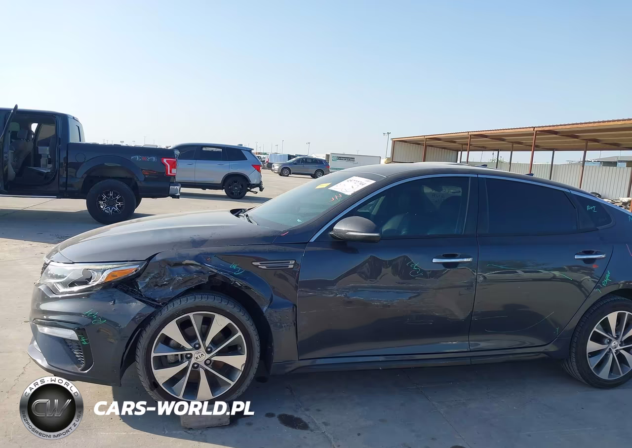 2019 Kia Optima S VIN:5XXGT4L35KG283905 - 6