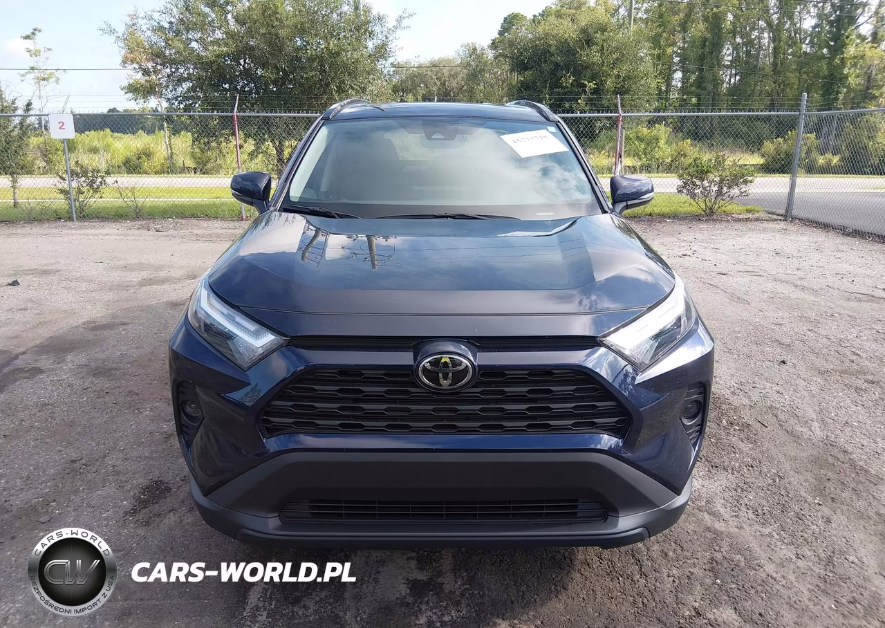 2025 Toyota Rav4 Xle VIN:2T3W1RFV2SW409162 - 12