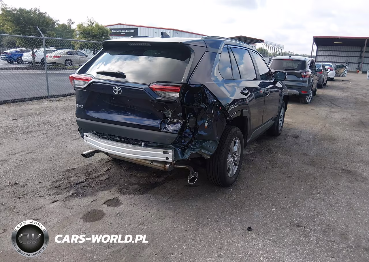 2025 Toyota Rav4 Xle VIN:2T3W1RFV2SW409162 - 4