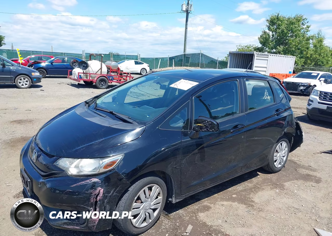 2017 Honda Fit Lx VIN:JHMGK5H57HS015714 - 2