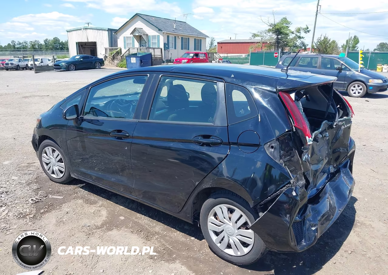 2017 Honda Fit Lx VIN:JHMGK5H57HS015714 - 3
