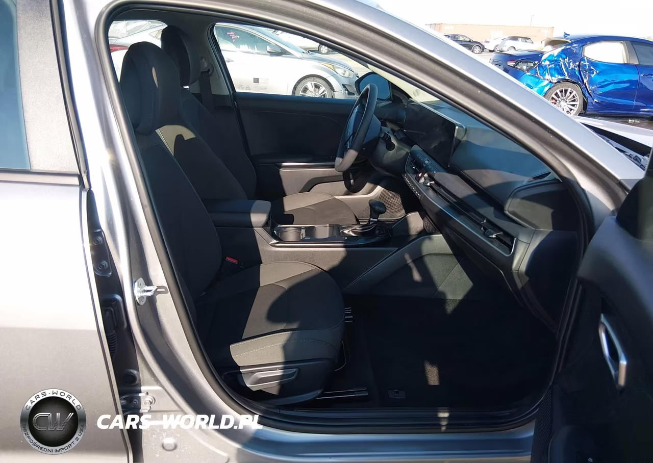 2026 Kia K4 Lxs VIN:3KPFT4DE0TE278407 - 5