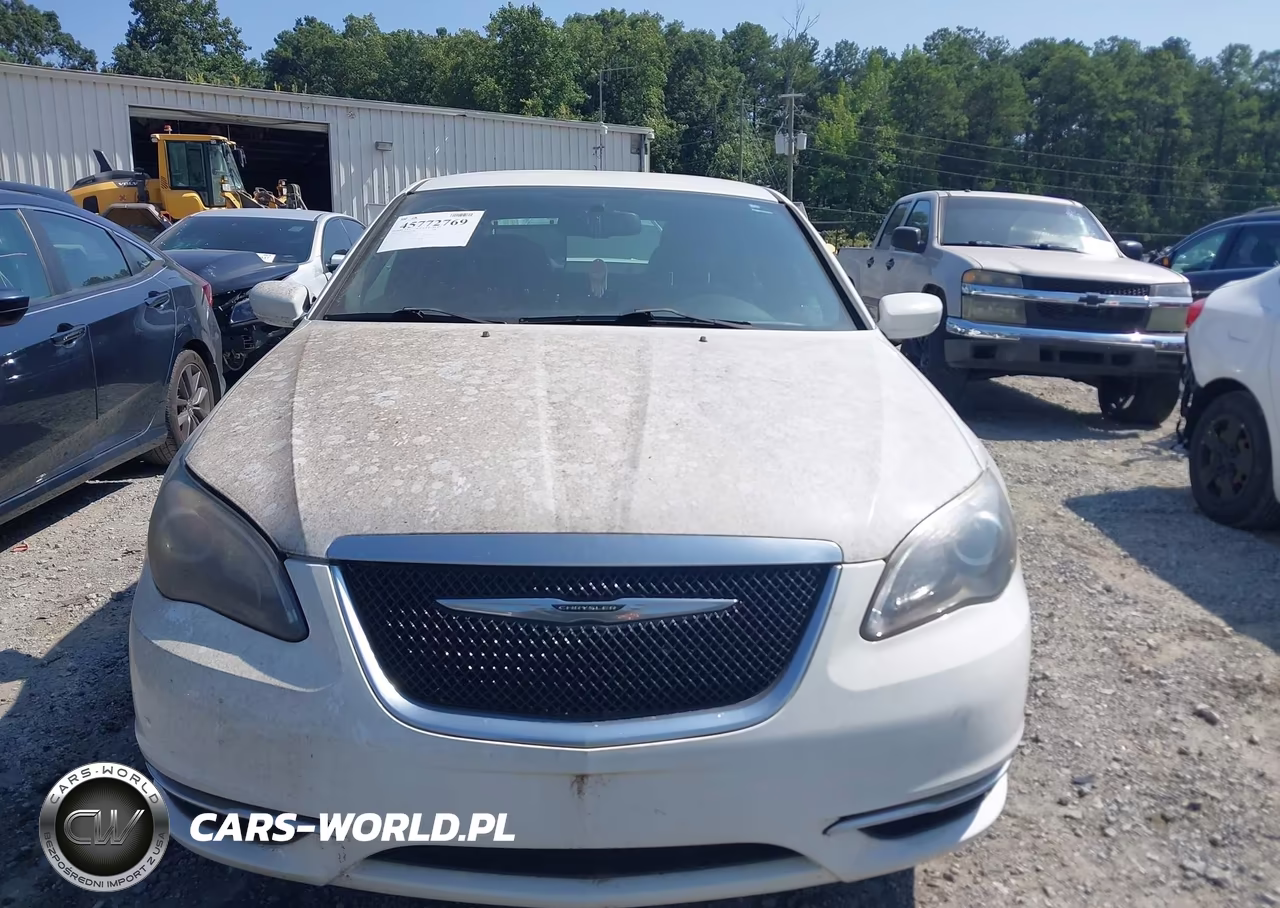 2014 Chrysler 200 Limited VIN:1C3CCBCG2EN186311 - 6