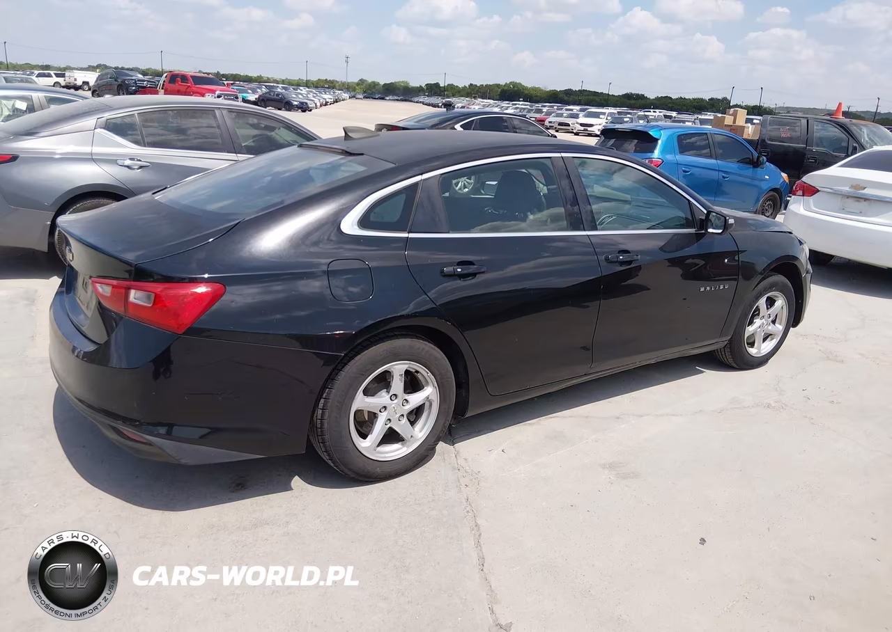 2017 Chevrolet Malibu Ls VIN:1G1ZB5ST5HF240412 - 4