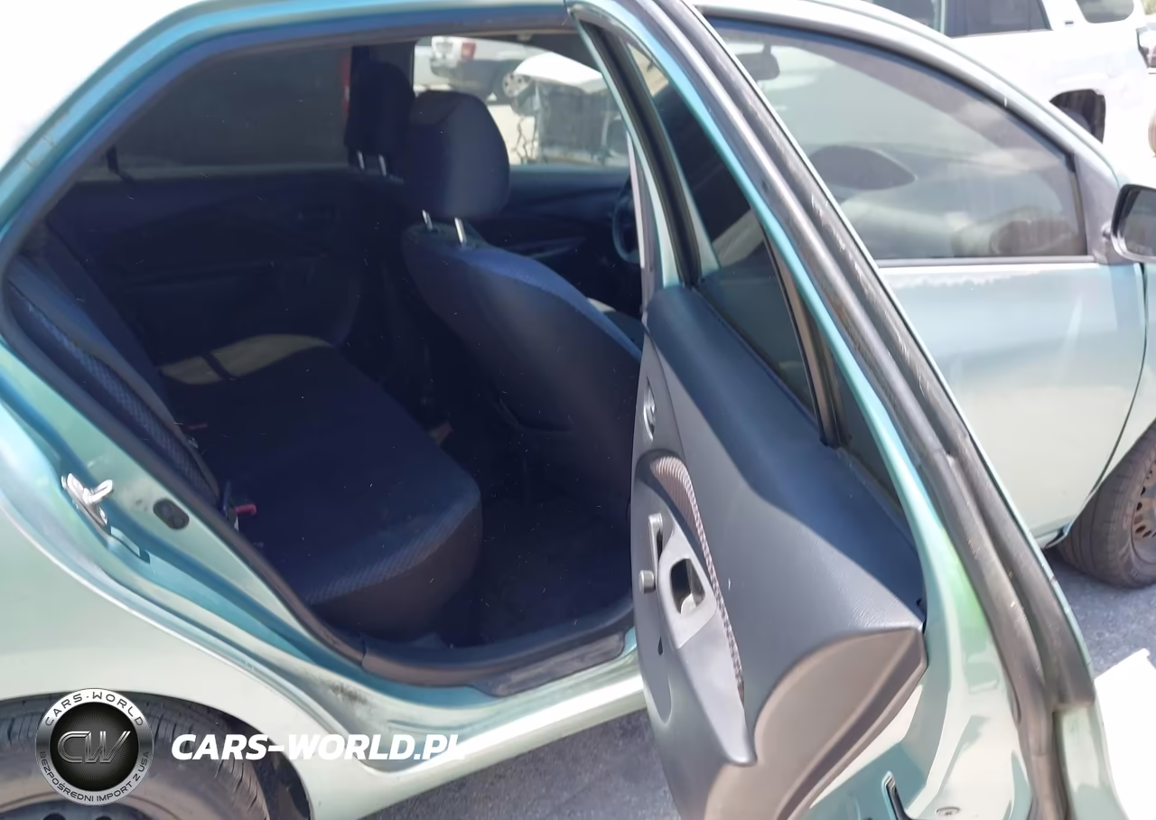 2007 Toyota Yaris VIN:JTDBT923671087161 - 8