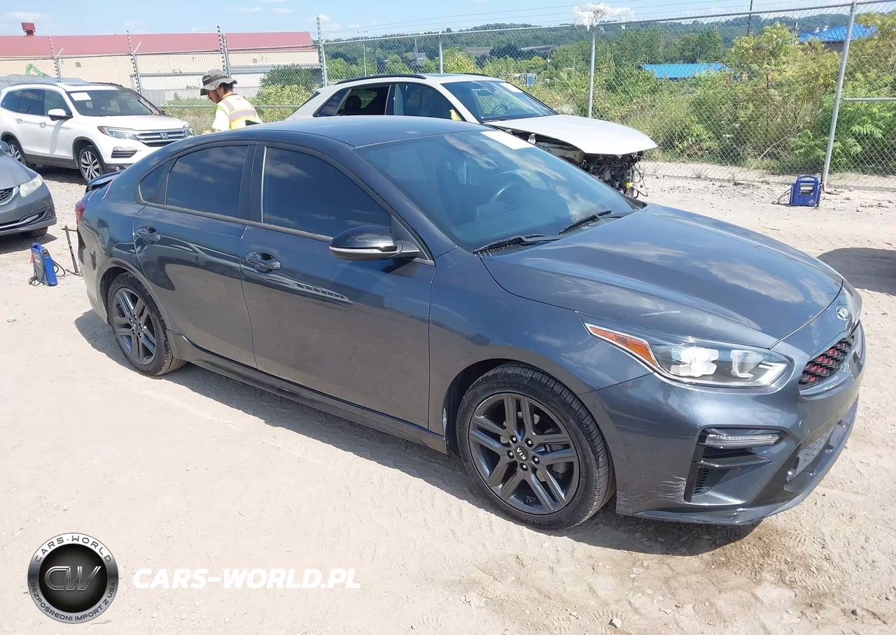2020 Kia Forte Gt-Line VIN:3KPF34AD2LE258820 - 1