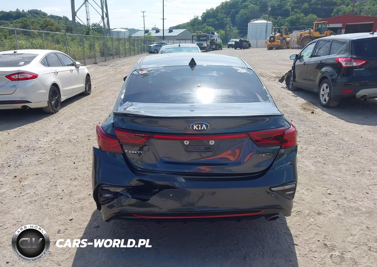 2020 Kia Forte Gt-Line VIN:3KPF34AD2LE258820 - 16