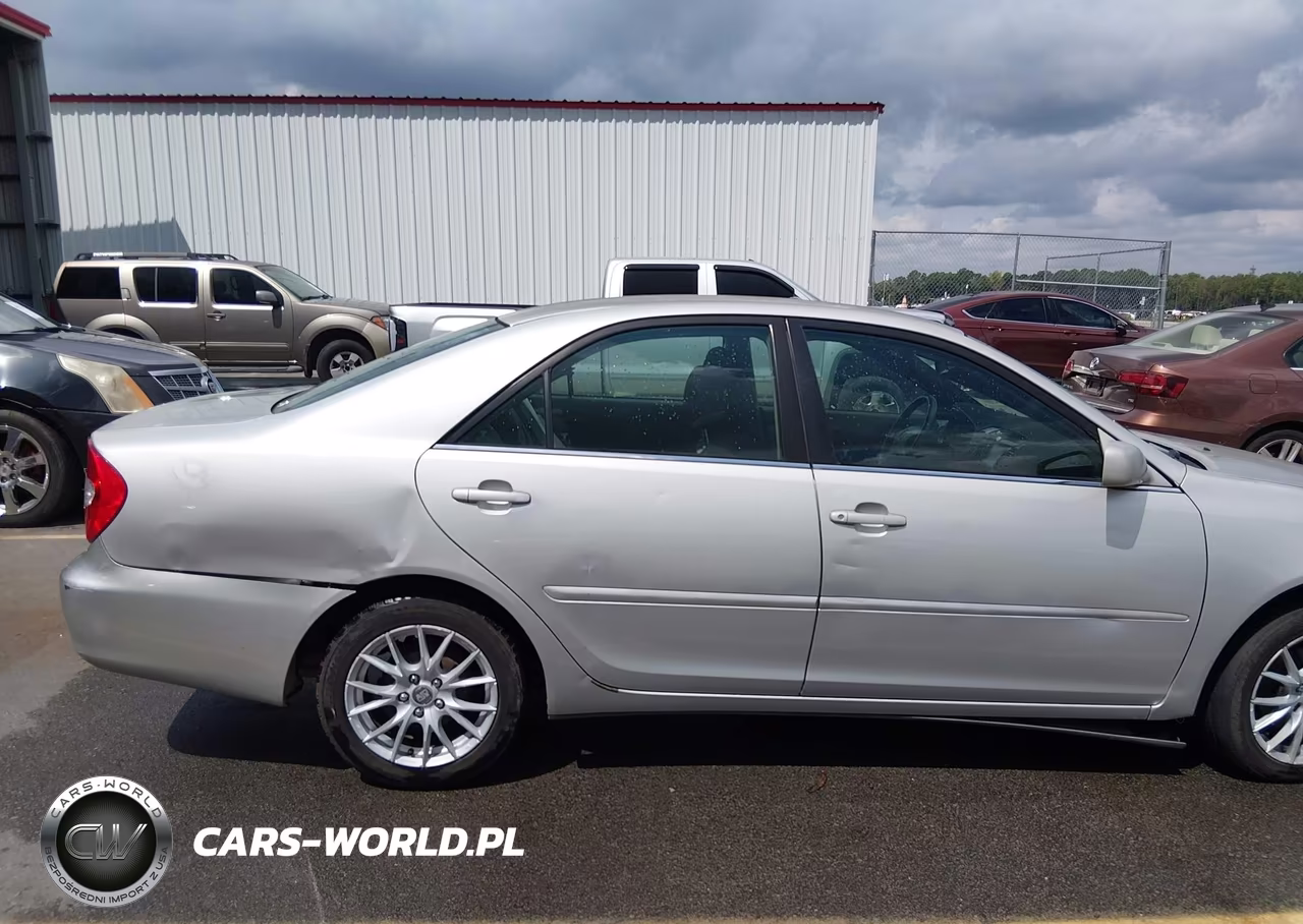2002 Toyota Camry Le VIN:4T1BE32K22U071900 - 6