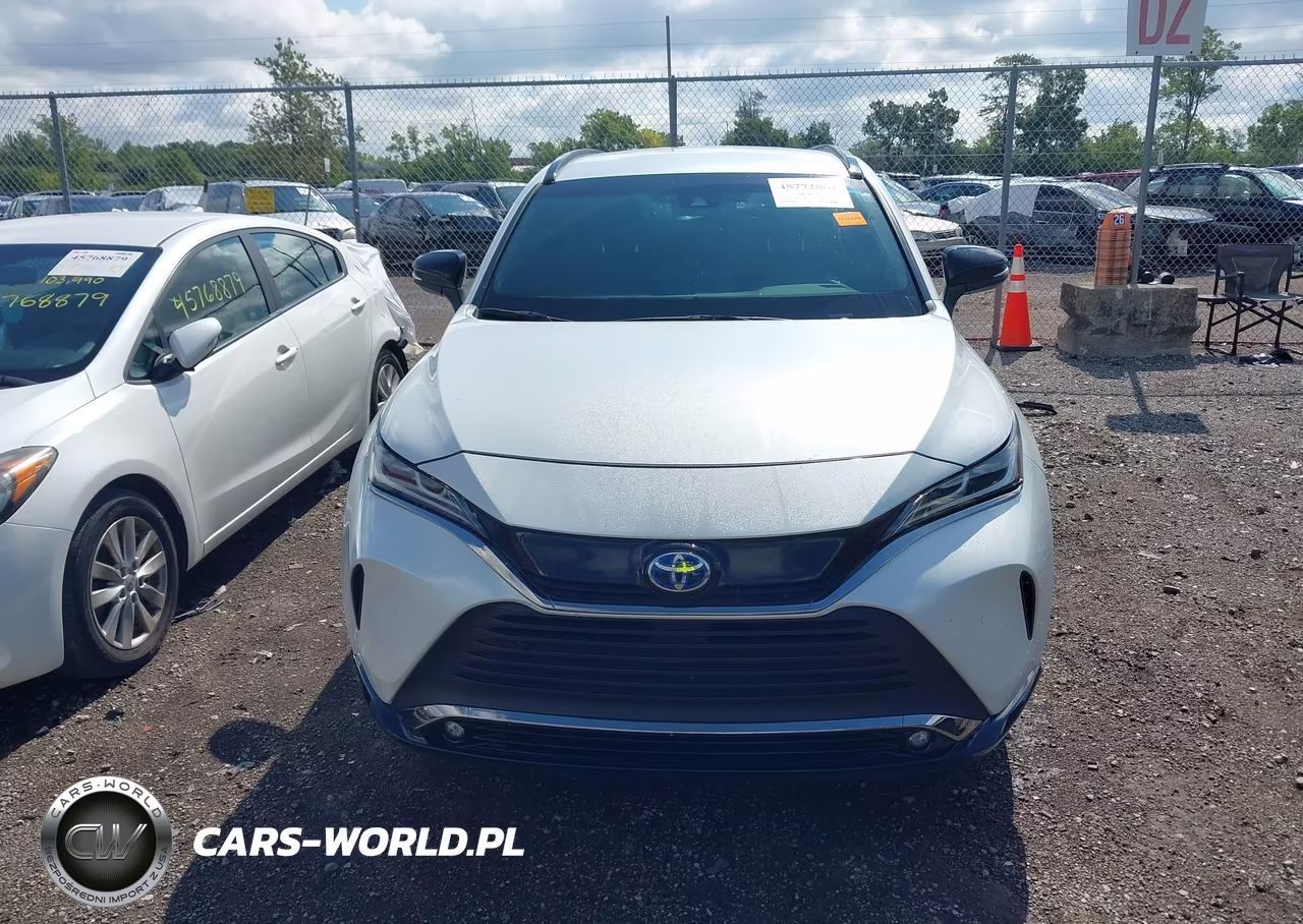 2023 Toyota Venza Nightshade Edition VIN:JTEAAAAH8PJ133598 - 13