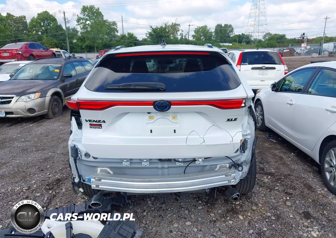 2023 Toyota Venza Nightshade Edition VIN:JTEAAAAH8PJ133598 - 17