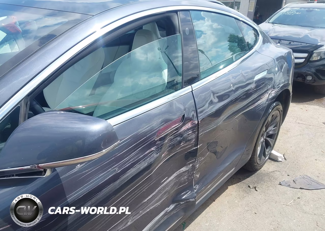 2019 Tesla Model S VIN:5YJSA1E20KF333700 - 19
