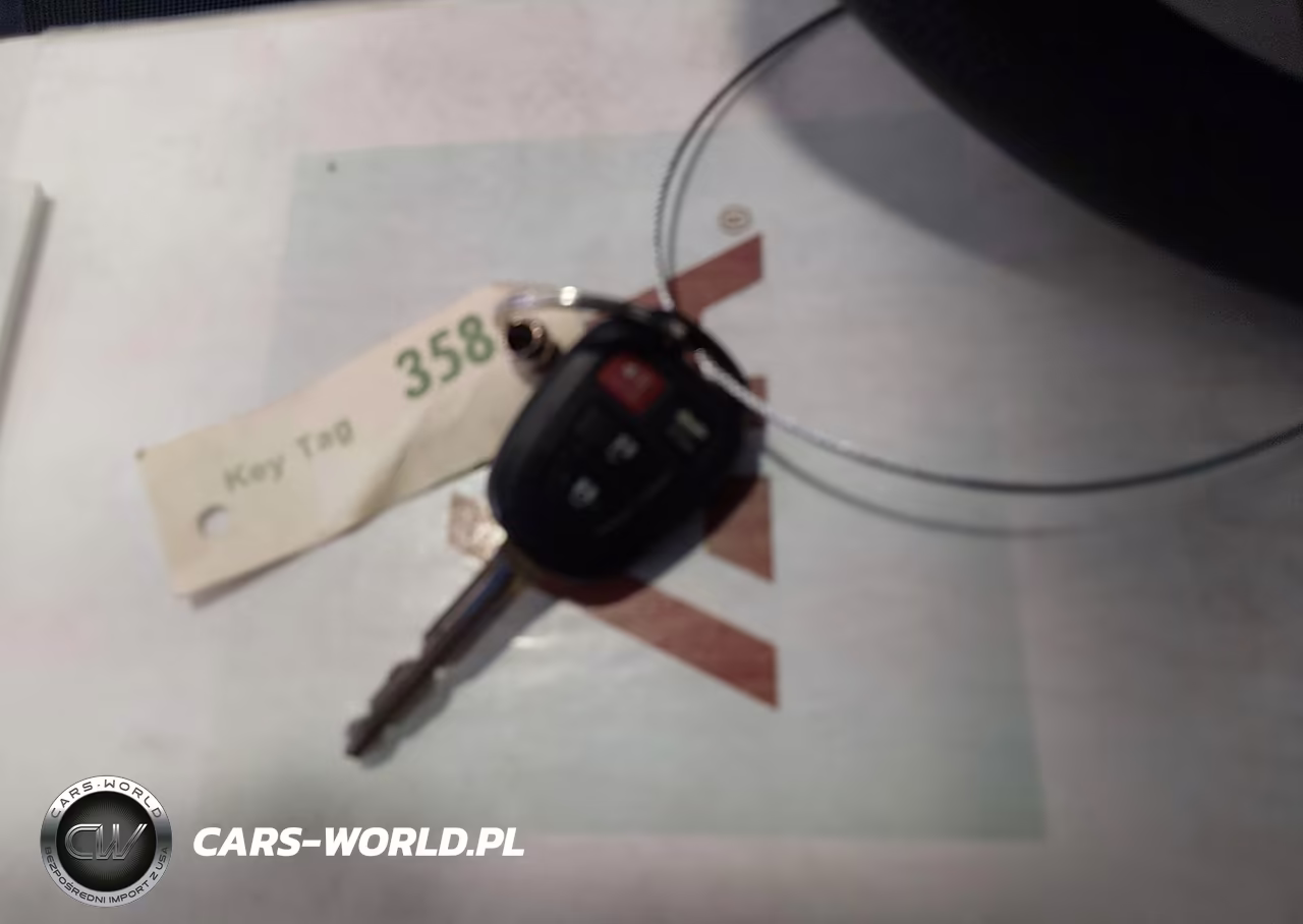 2019 Toyota Corolla Le VIN:5YFBURHE7KP943383 - 11