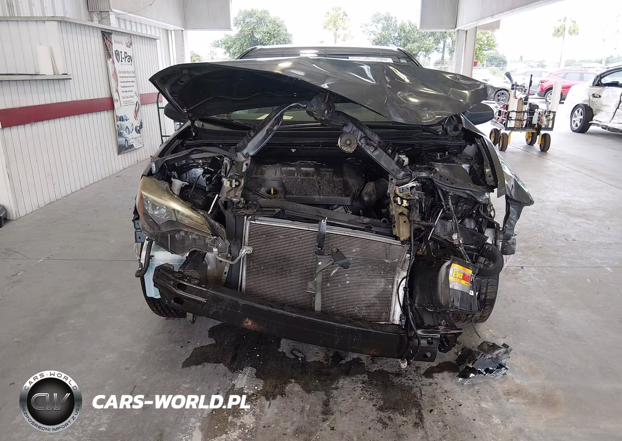 2019 Toyota Corolla Le VIN:5YFBURHE7KP943383 - 13