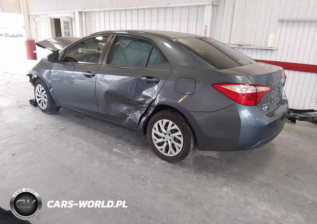 2019 Toyota Corolla Le VIN:5YFBURHE7KP943383 - 3