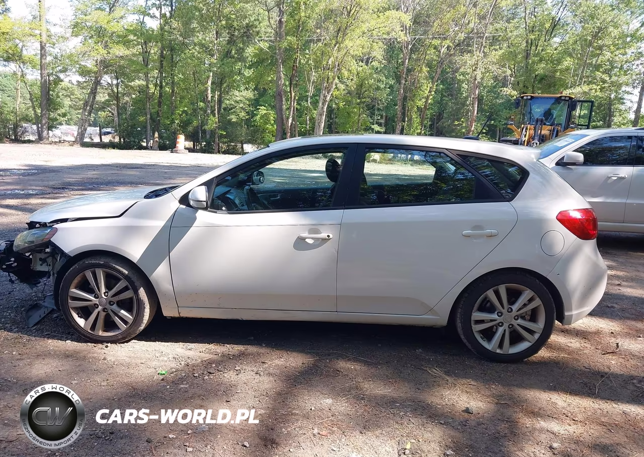 2011 Kia Forte Sx VIN:KNAFW5A30B5335423 - 15