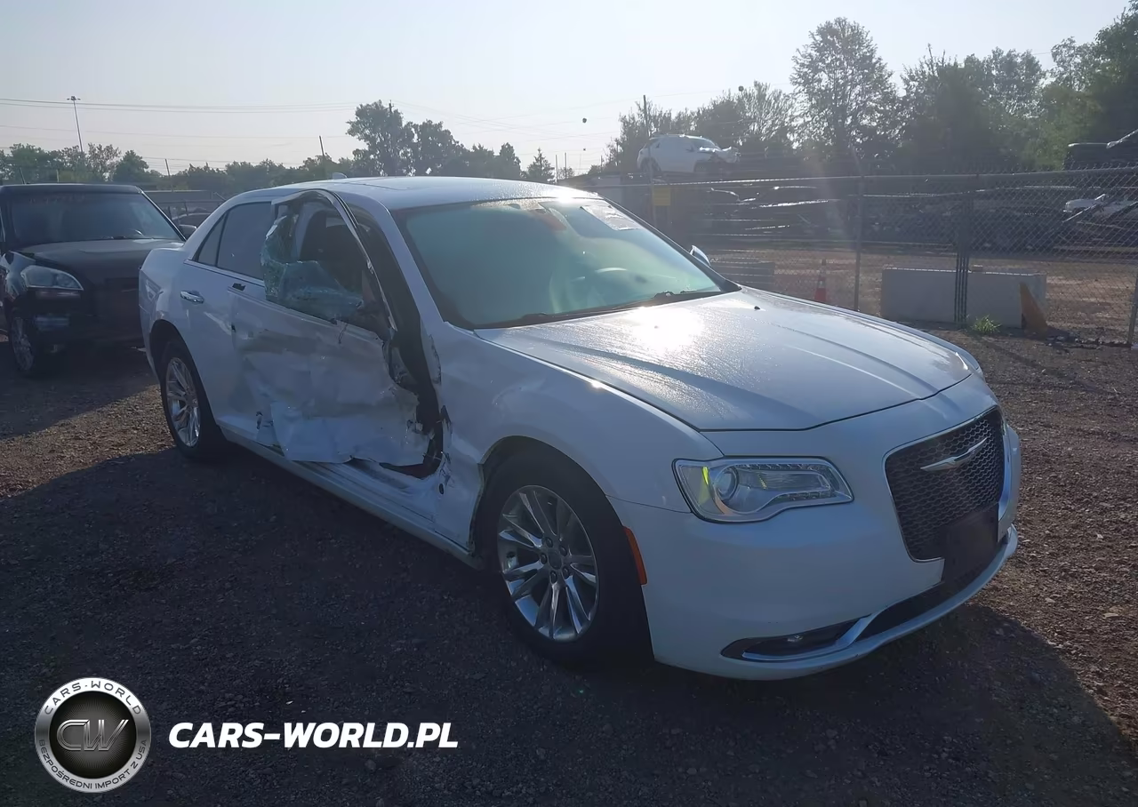 2016 Chrysler 300C