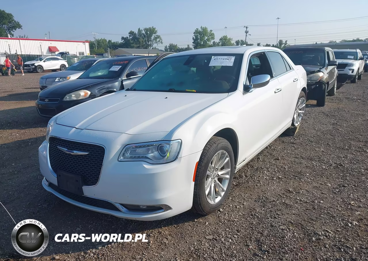 2016 Chrysler 300C VIN:2C3CCAEG4GH105859 - 12