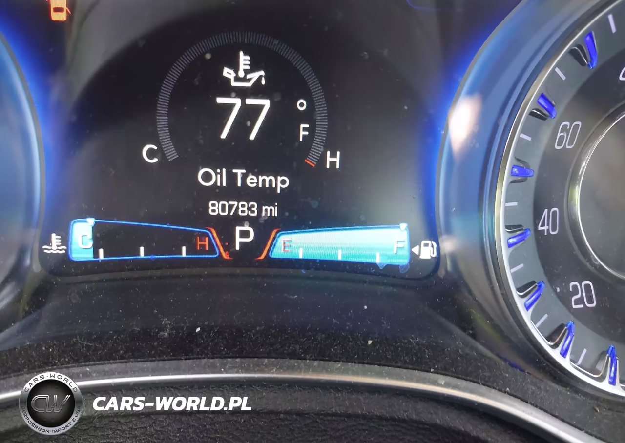 2016 Chrysler 300C VIN:2C3CCAEG4GH105859 - 15