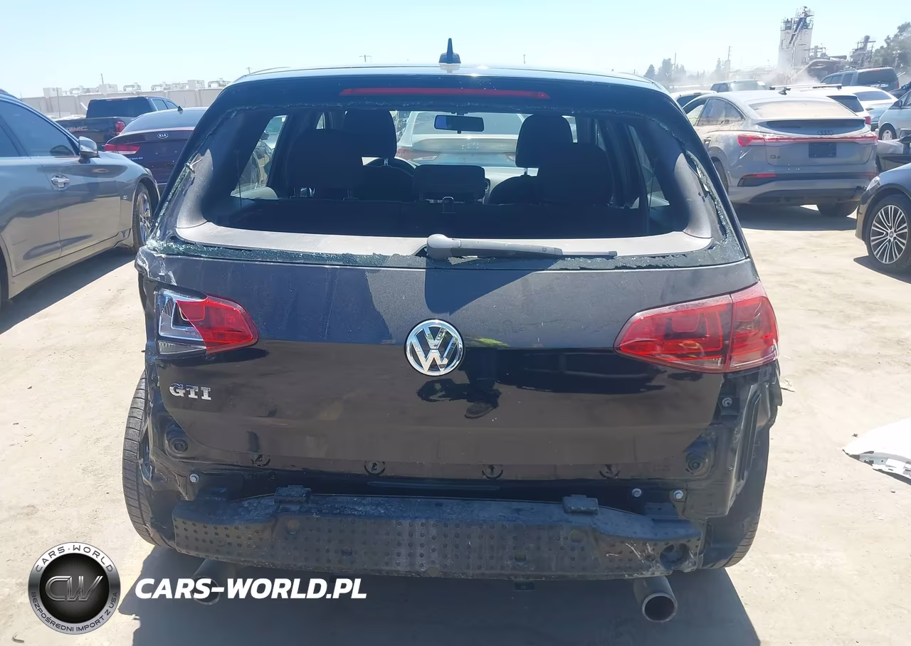 2015 Volkswagen Golf Gti 2.0T S 4-Door VIN:3VW5T7AU5FM074993 - 17