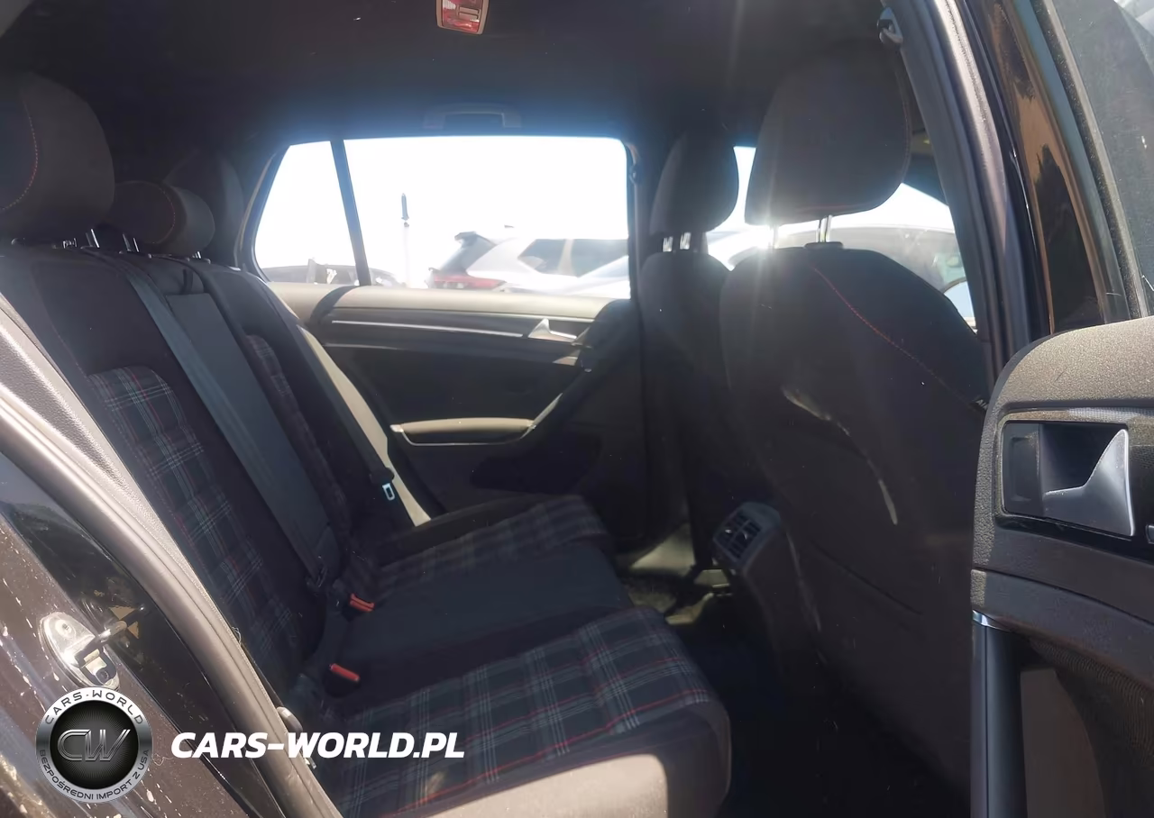 2015 Volkswagen Golf Gti 2.0T S 4-Door VIN:3VW5T7AU5FM074993 - 8
