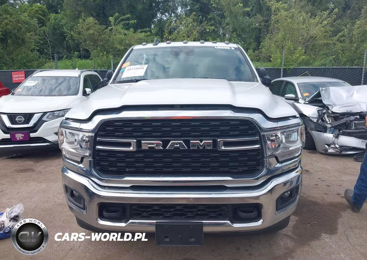 2022 Ram 3500 Chassis Tradesman-Slt-Laramie-Limited VIN:3C7WR9CL6NG295069 - 13