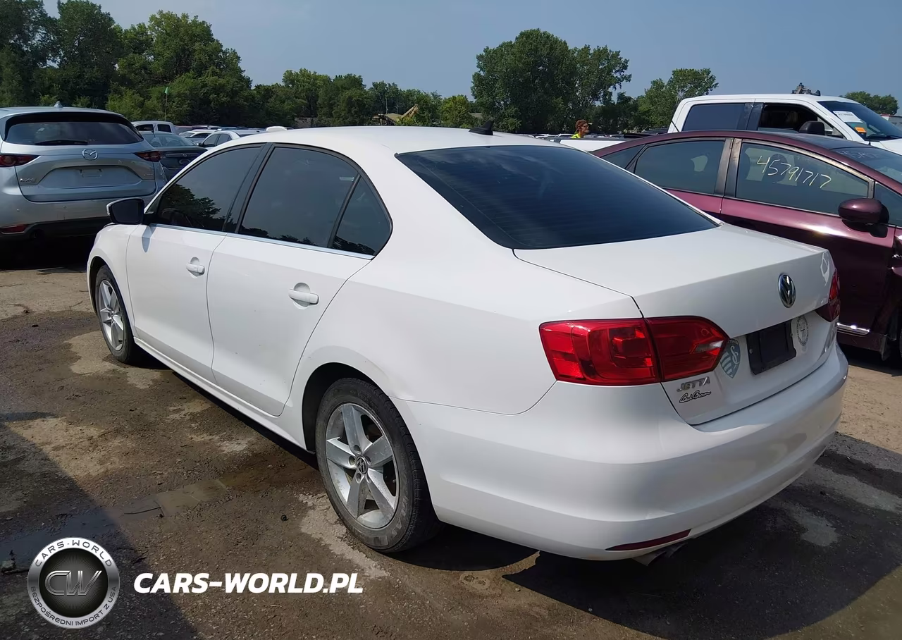 2012 Volkswagen Jetta 2.0L Tdi VIN:3VW3L7AJ1CM410213 - 3