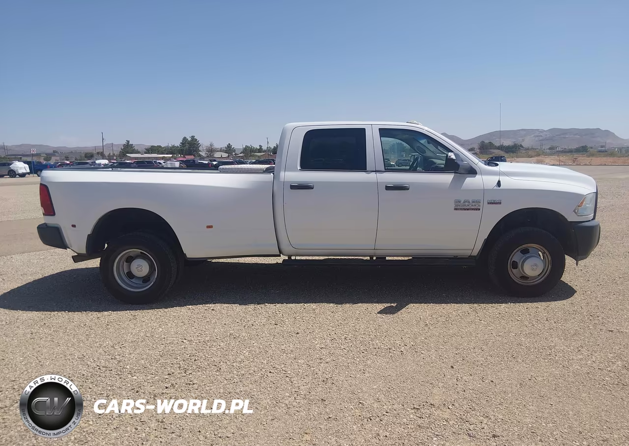 2016 Ram 3500 Tradesman VIN:3C63RRGJ8GG335185 - 13