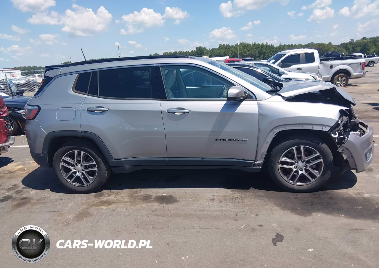 2019 Jeep Compass Sun And Wheel Fwd VIN:3C4NJCBB0KT819602 - 14