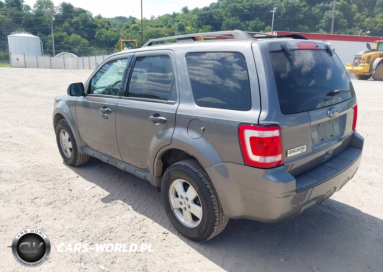 2012 Ford Escape Xlt VIN:1FMCU9D70CKA42153 - 3