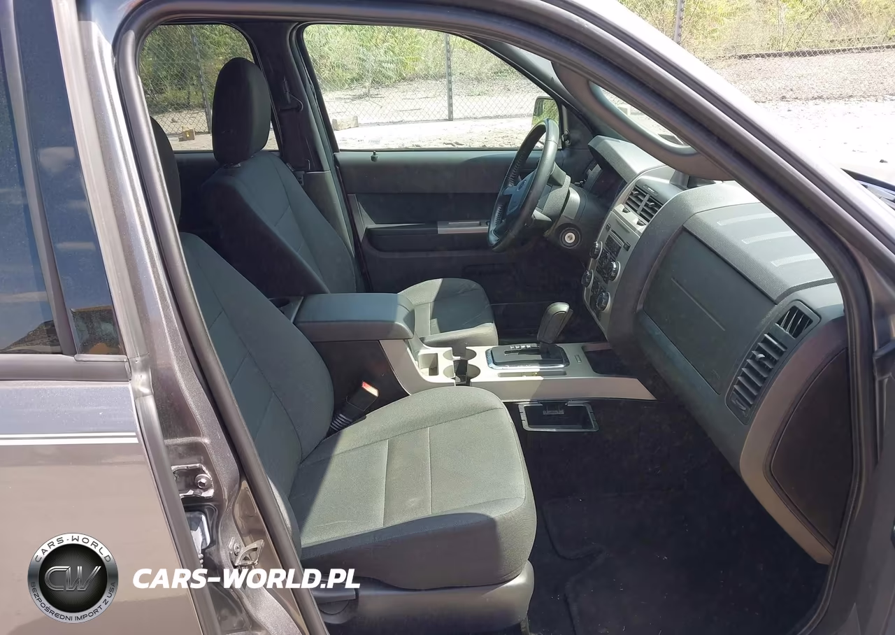 2012 Ford Escape Xlt VIN:1FMCU9D70CKA42153 - 5