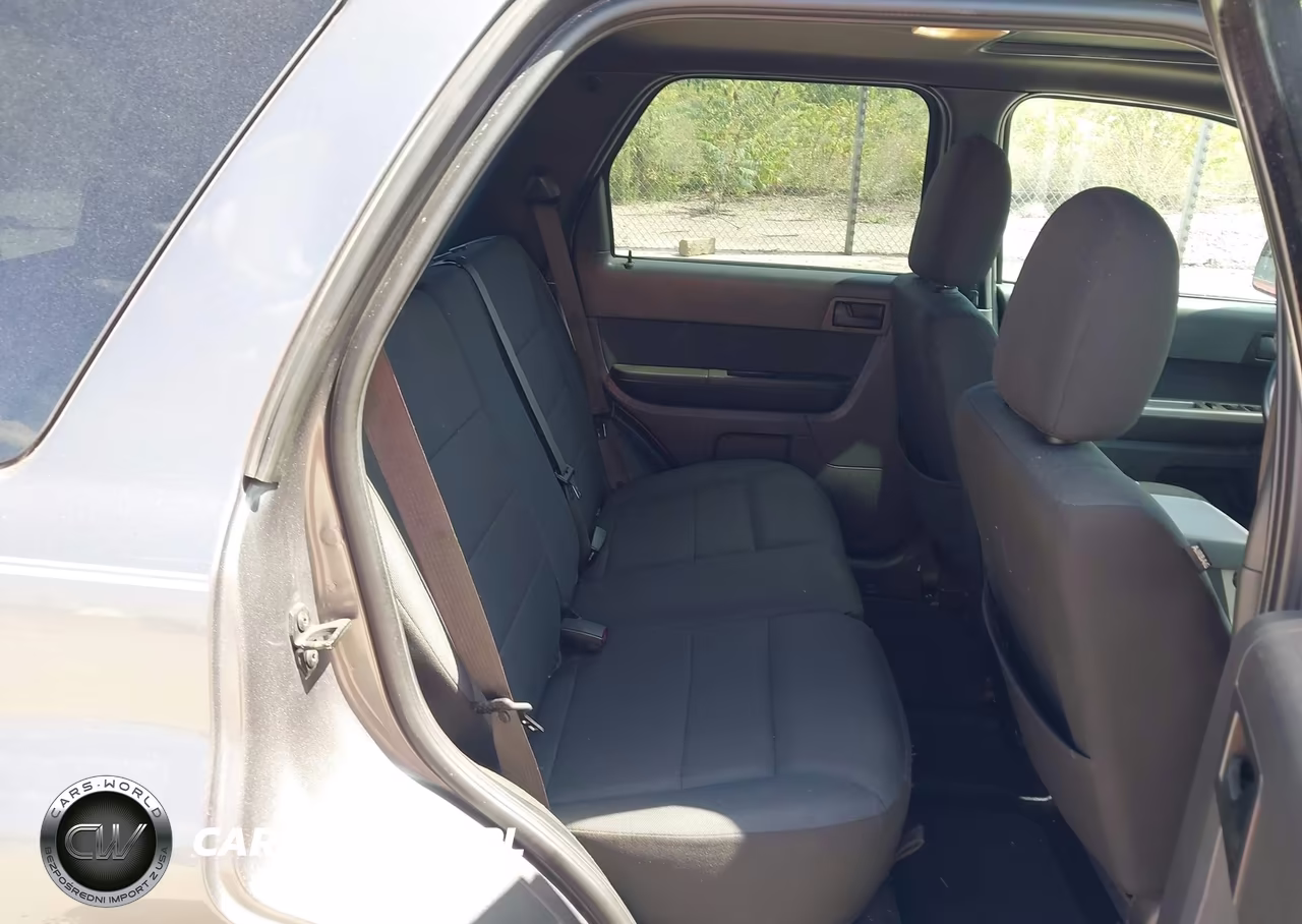 2012 Ford Escape Xlt VIN:1FMCU9D70CKA42153 - 8