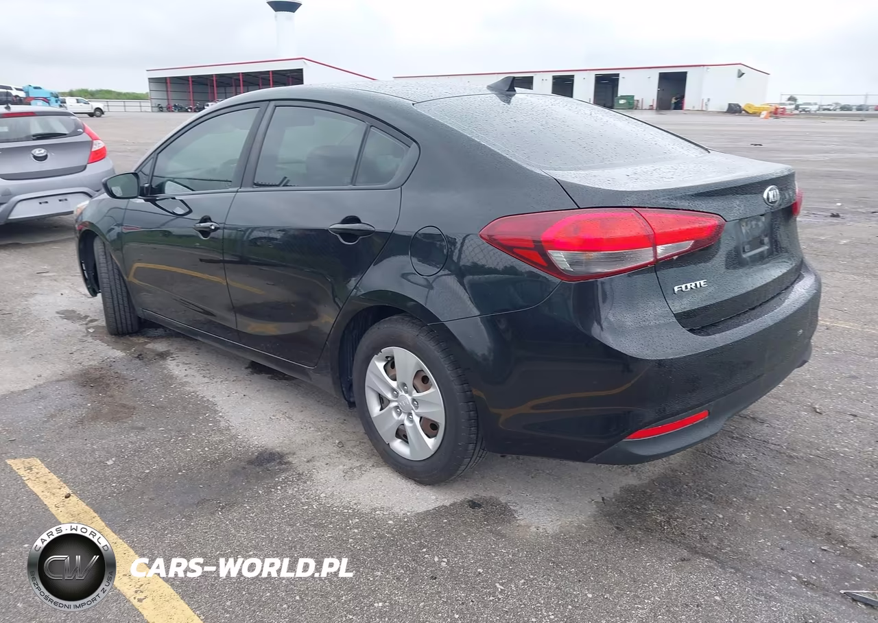 2018 Kia Forte Lx VIN:3KPFK4A78JE272599 - 3