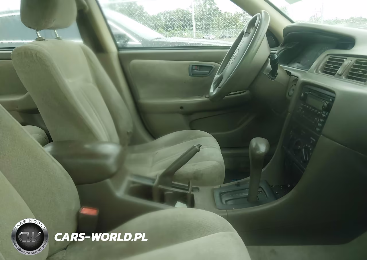 2001 Toyota Camry Le VIN:4T1BG22KX1U017473 - 5